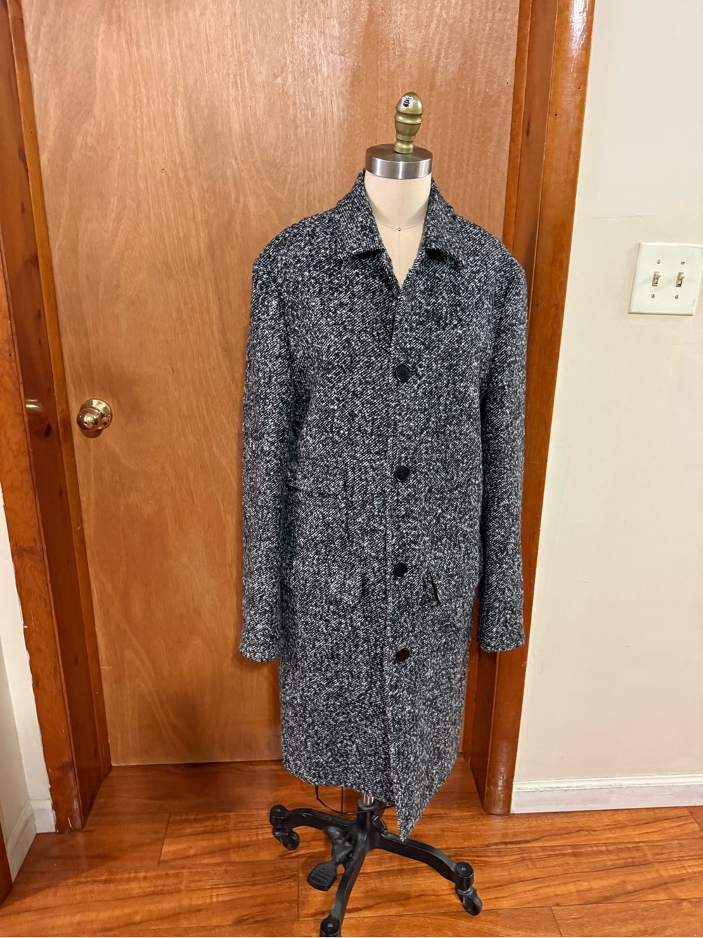 Paisley & Gray Men's Black and Gray Tweed Pea Coat